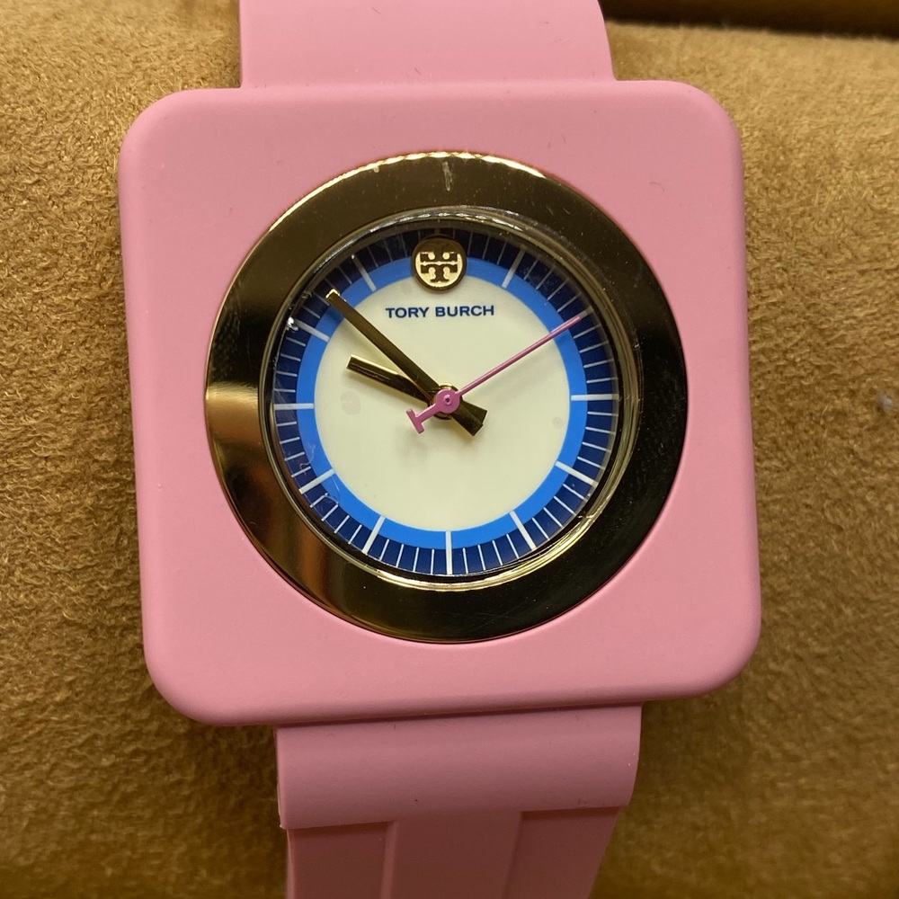 TORY BURCH IZZIE PINK SQUARE SILICONE STRAP WATCH